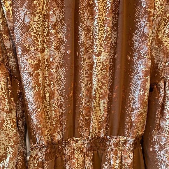 Buddy Love Dress - Picture 3 of 5